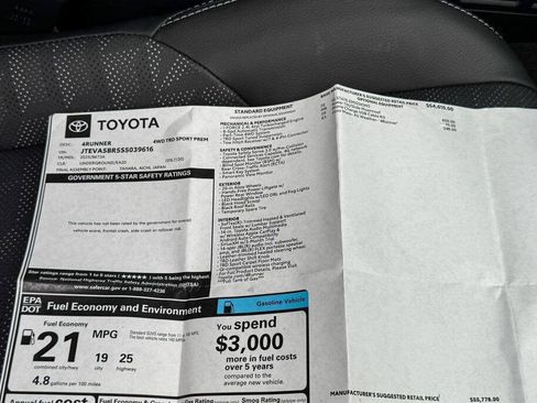 Used 2025 Toyota 4Runner 4WD image 39