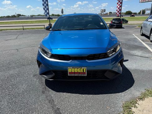 Used 2022 Kia Forte GT-Line image 2