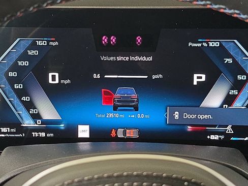 Certified 2025 BMW X7 M60i AWD/4WD image 22