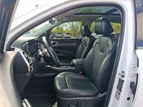 Used 2022 Kia Sorento SX AWD/4WD image 14