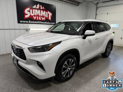 Used 2022 Toyota Highlander XLE