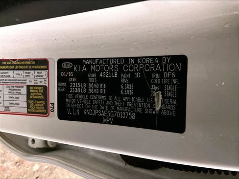 Used 2016 Kia Soul EV FWD image 33