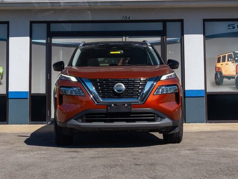 Used 2021 Nissan Rogue SL image 12