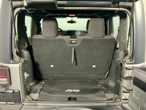 Used 2013 Jeep Wrangler Sport AWD/4WD image 24
