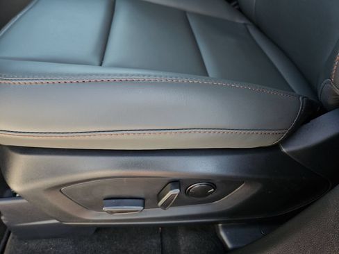 New 2026 Ford Explorer Active w/ Active Comfort Package RWD image 23