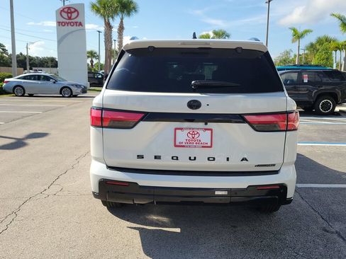 New 2026 Toyota Sequoia Platinum AWD/4WD image 5
