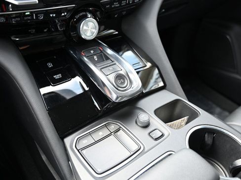 Used 2022 Acura MDX SH-AWD image 30