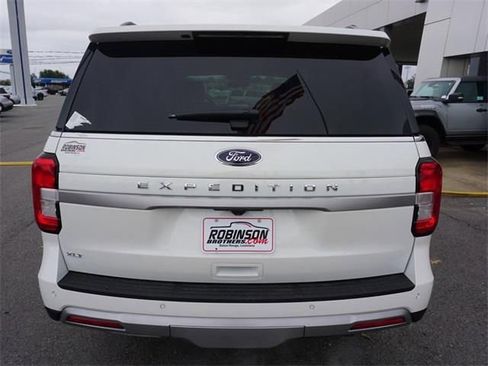 New 2024 Ford Expedition XLT image 6