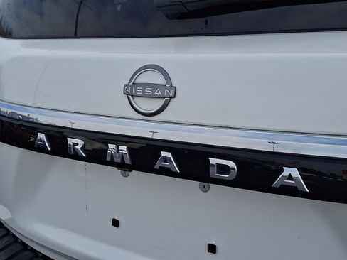 Certified 2024 Nissan Armada Platinum w/ Captain's Chairs Package image 30