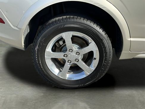 Used 2013 Chevrolet Captiva Sport LT image 32