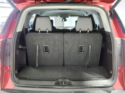 Used 2023 GMC Acadia SLT image 15