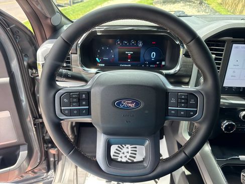 Used 2025 Ford F150 Lariat w/ Equipment Group 501A Mid AWD/4WD image 14