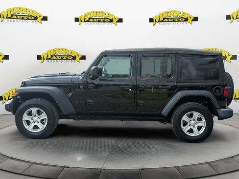 Used 2022 Jeep Wrangler Unlimited Sport AWD/4WD image 2