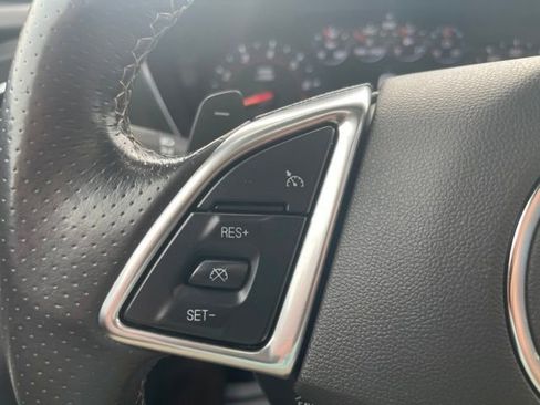 Used 2018 Chevrolet Camaro SS RWD image 18
