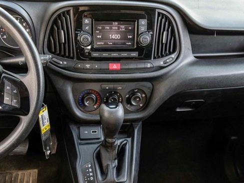 Used 2021 RAM ProMaster City Tradesman image 10