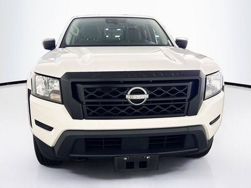 Used 2023 Nissan Frontier S w/ Technology Package AWD/4WD image 2
