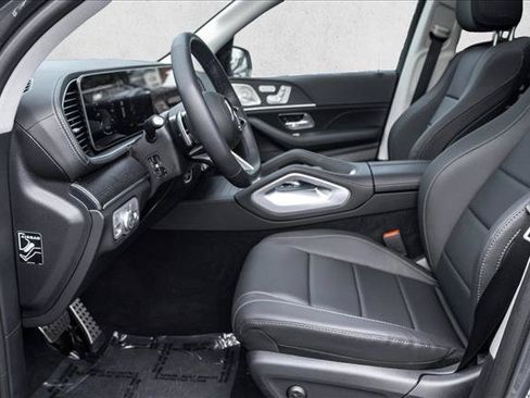 Certified 2026 Mercedes-Benz GLS 450 4MATIC image 12