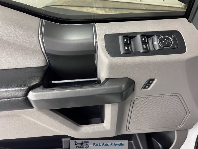 Used 2016 Ford F150 XLT w/ Equipment Group 301A Mid RWD image 29