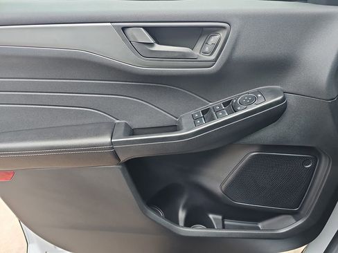 New 2025 Ford Escape Active image 26