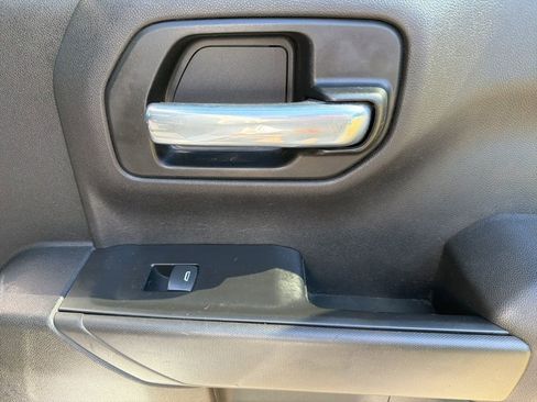 Used 2021 Chevrolet Silverado 1500 Custom Trail Boss image 21