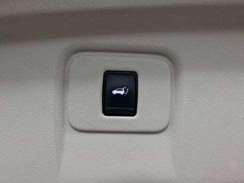 Used 2017 Nissan Murano Platinum image 40