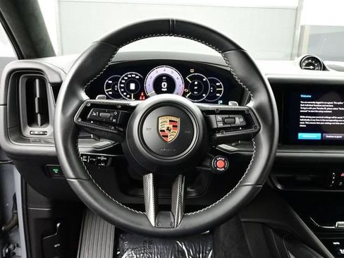 Certified 2024 Porsche Cayenne Turbo GT AWD/4WD image 8