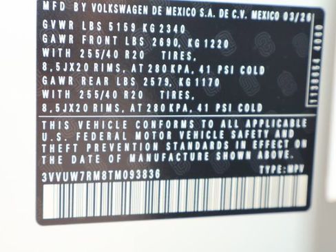 New 2026 Volkswagen Tiguan SEL R-Line AWD/4WD image 27