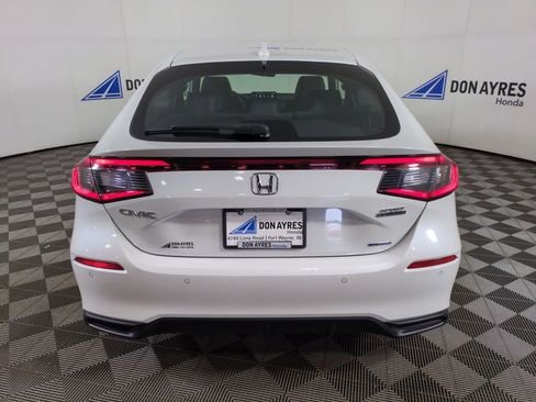 Used 2025 Honda Civic Sport Touring image 5