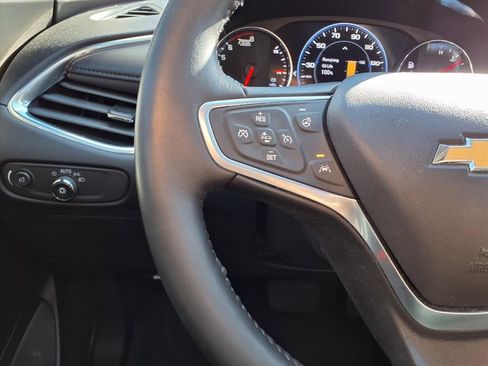 Used 2022 Chevrolet Malibu Premier image 14