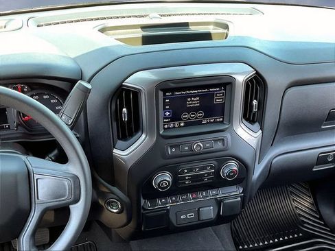 New 2026 Chevrolet Silverado 1500 Custom RWD image 6