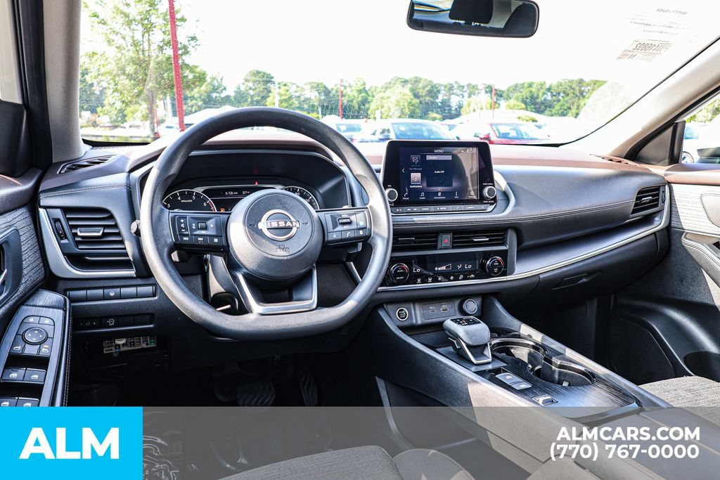 Used 2023 Nissan Rogue SV FWD image 26