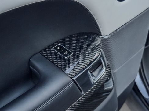 Used 2015 Land Rover Range Rover Sport SVR image 29