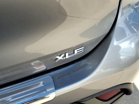 New 2026 Toyota Highlander XLE image 6