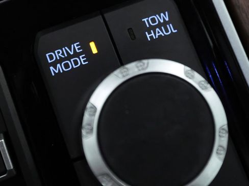 Used 2023 Toyota Sequoia Capstone image 34