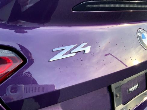 Used 2023 BMW Z4 sDrive30i w/ Premium Package image 9