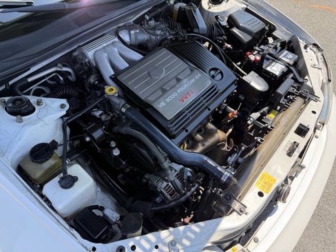 Used 2000 Toyota Avalon XL image 25