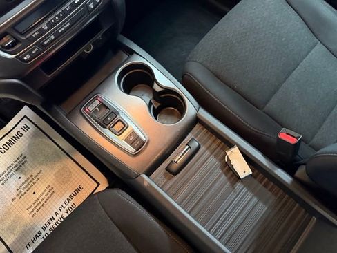 Used 2019 Honda Passport Sport image 25