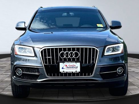 Used 2017 Audi Q5 2.0T Premium Plus w/ Technology Package AWD/4WD image 2