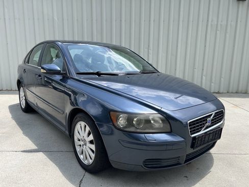 Used 2005 Volvo S40 2.4i image 1