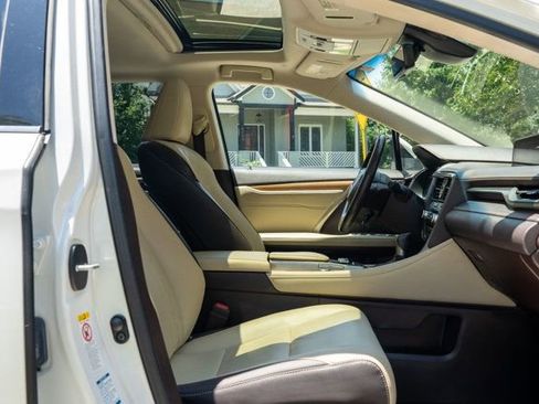 Used 2019 Lexus RX 350L AWD image 44