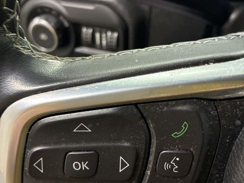 Used 2021 Jeep Wrangler Unlimited Sahara w/ Dual Top Group image 13