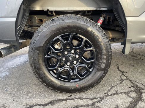 Used 2021 Ford F150 XLT w/ Equipment Group 302A High image 25