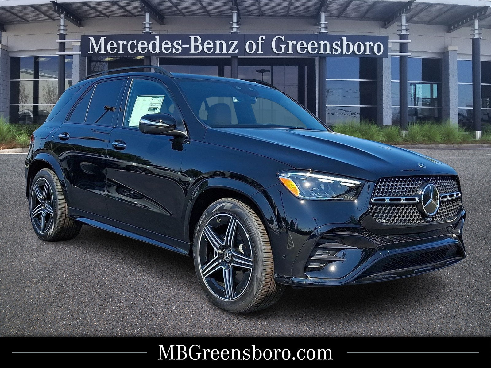 New 2026 Mercedes-Benz GLE 450 4MATIC image 1