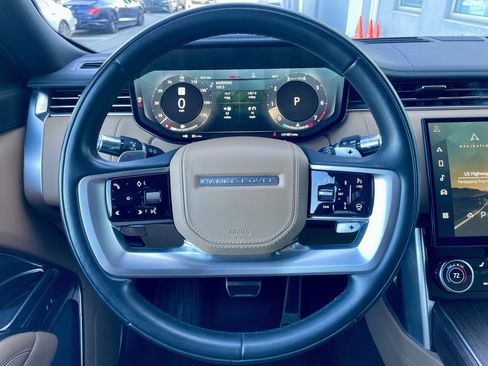 Used 2022 Land Rover Range Rover SE AWD/4WD image 21