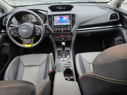 Used 2021 Subaru Crosstrek 2.5i Sport w/ Moonroof Package image 18