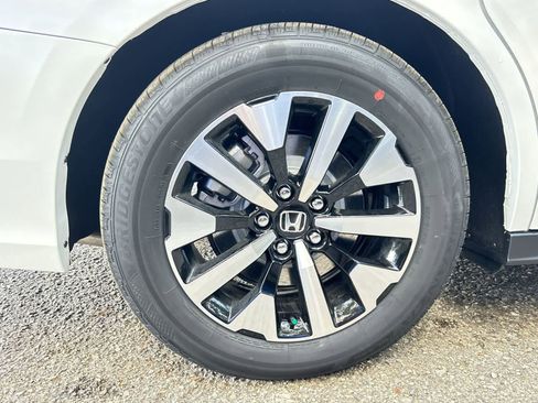 New 2026 Honda Odyssey EX-L image 5