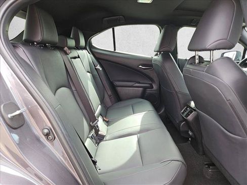 Used 2025 Lexus UX 300h FWD w/ Accessory Package (Z2) image 19