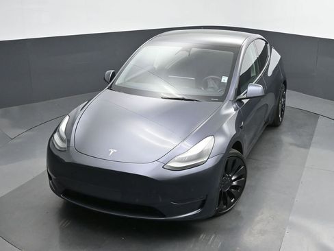 Used 2022 Tesla Model Y Performance AWD/4WD image 37
