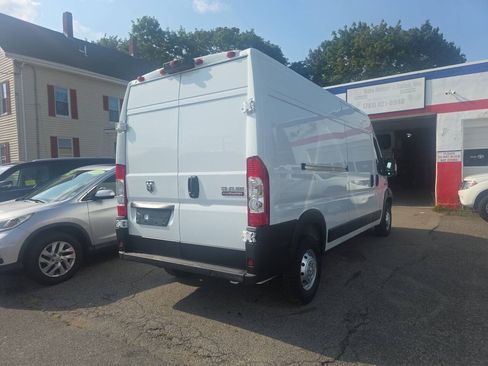 Used 2022 RAM ProMaster 2500 FWD image 5