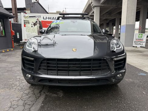 Used 2017 Porsche Macan AWD/4WD image 2